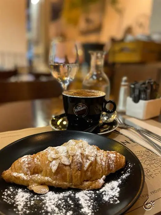 Cafe da manha Nicolas2.jpeg