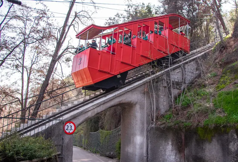 Hop on Hop off2.jpg