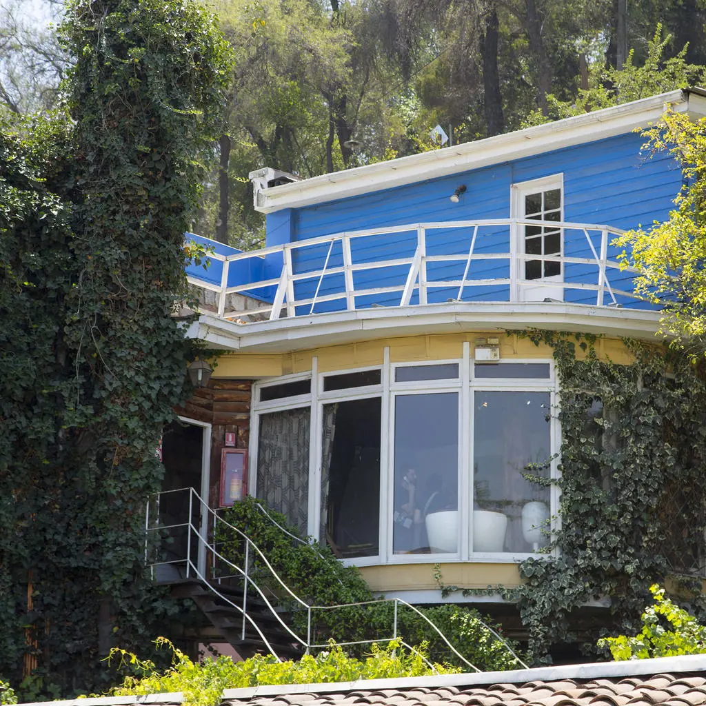 Cerro San Cristóbal em Santiago: passeio de funicular, teleférico e mirantes 9 LaChascona.jpg