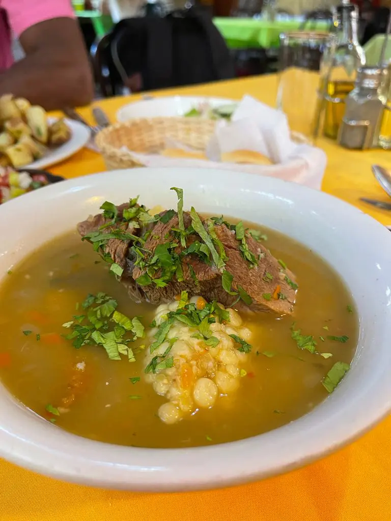 Restaurantes em Santiago: onde comer bem em cada bairro da capital chilena 14 Restaurante Atacama11 2.jpeg
