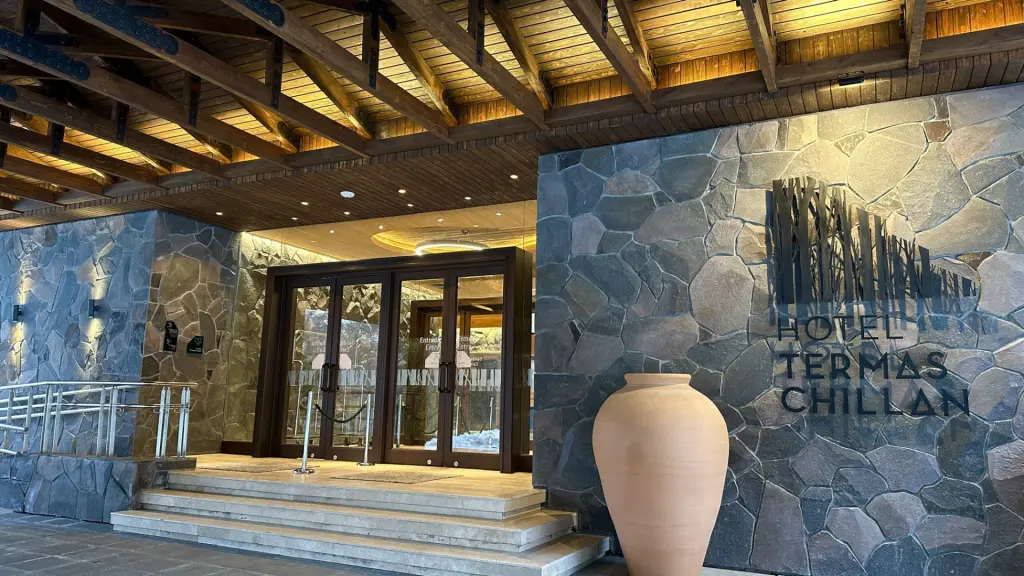 Termas de Chillán: hotel e estação de neve perfeita para famílias no Chile 1 Termas chillan5