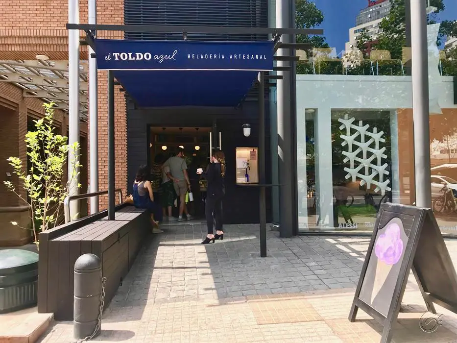 Toldo Azul 1 2.jpg