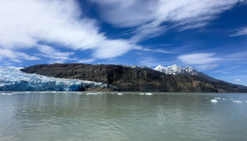 Os passeios que realmente valem a pena na Patagônia Chilena 7 Torres del Paine Glaciar Grey7 scaled 1