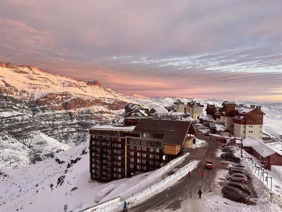 Temporada de neve no Chile 2025: quanto custa passar o dia no Valle Nevado? 1 centro de esqui temporada Valle Nevado 2024