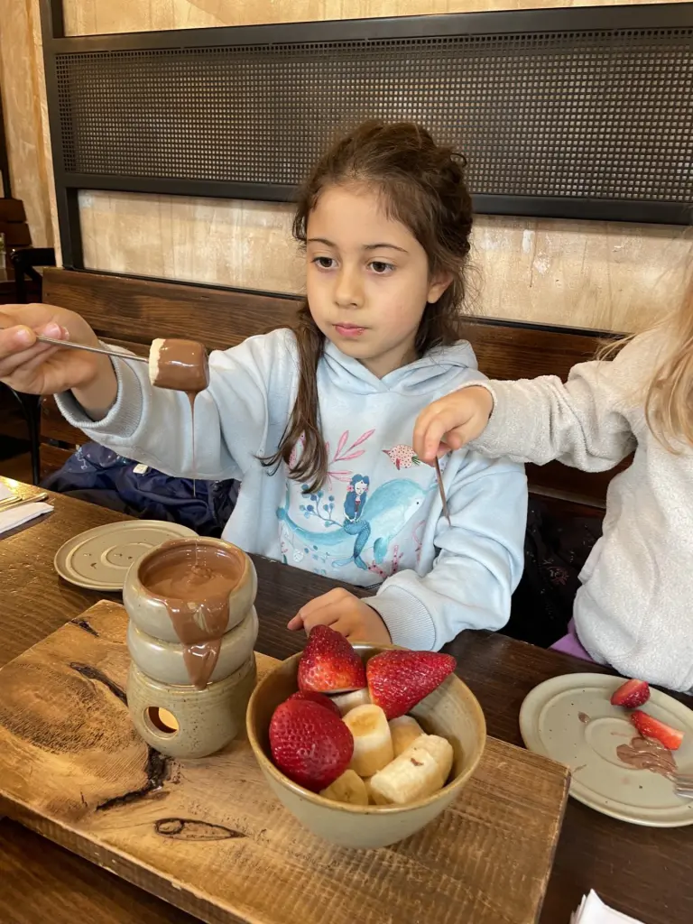 Chile com crianças: 5 dicas para ajudar na alimentação dos pequenos 2 refeicao2
